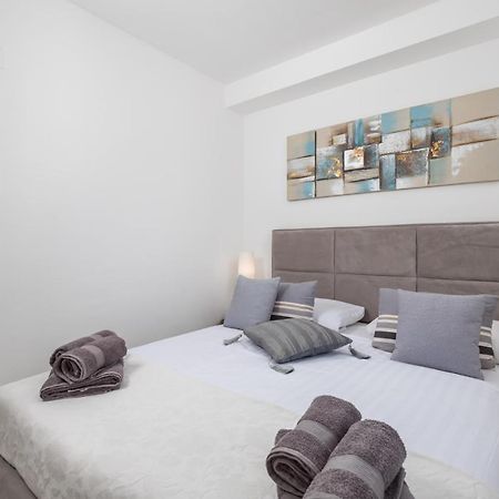 Apartment Sunset Njivice Ngoại thất bức ảnh