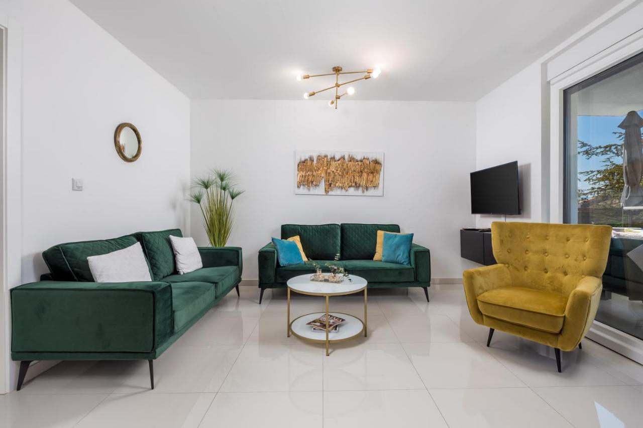 Apartment Sunset Njivice Ngoại thất bức ảnh