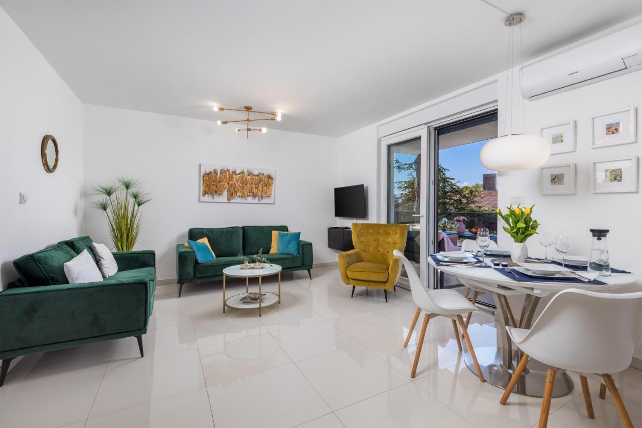 Apartment Sunset Njivice Ngoại thất bức ảnh