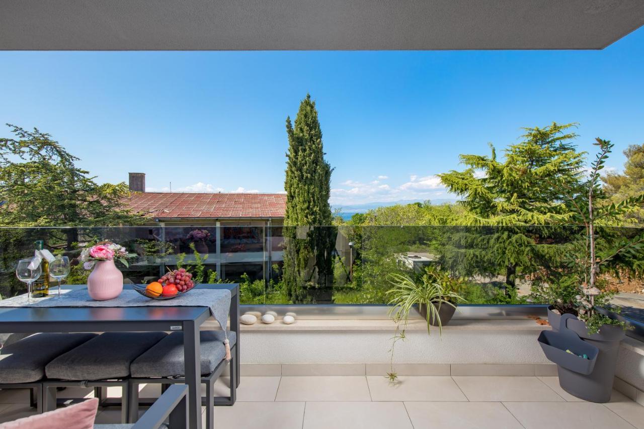 Apartment Sunset Njivice Ngoại thất bức ảnh